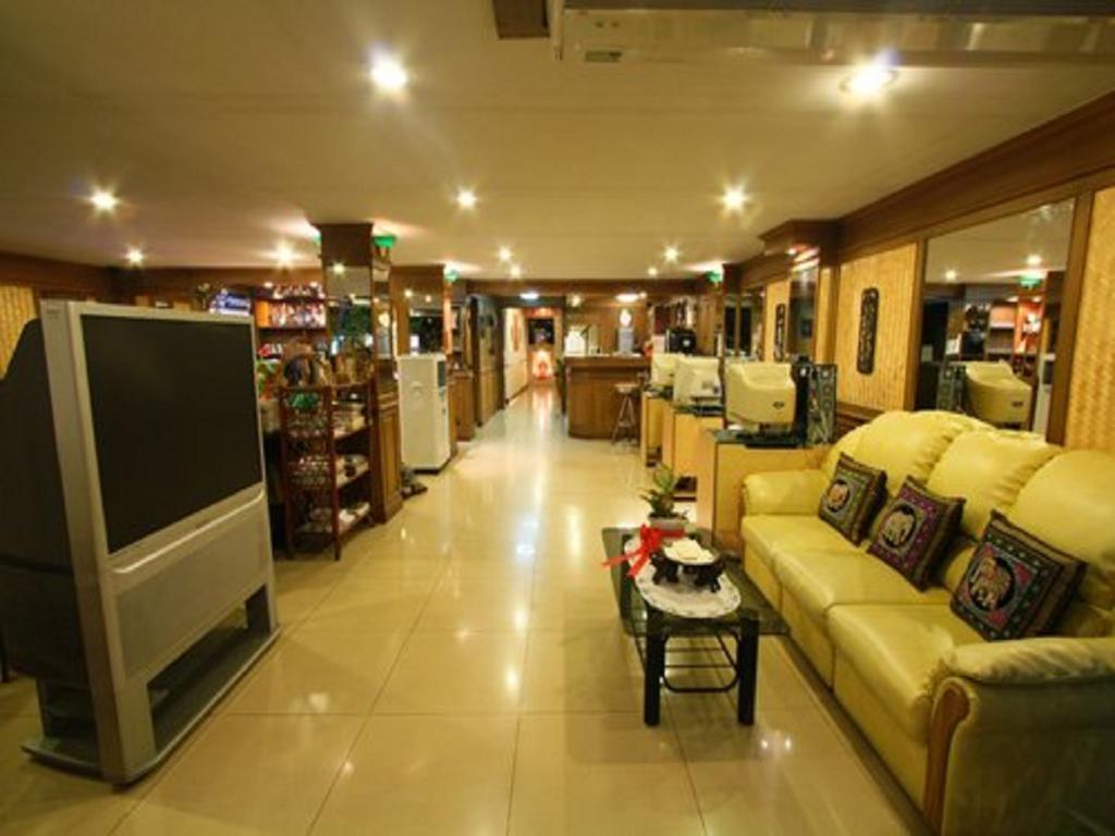 Honey House 2 Hostel Bangkok Bagian luar foto